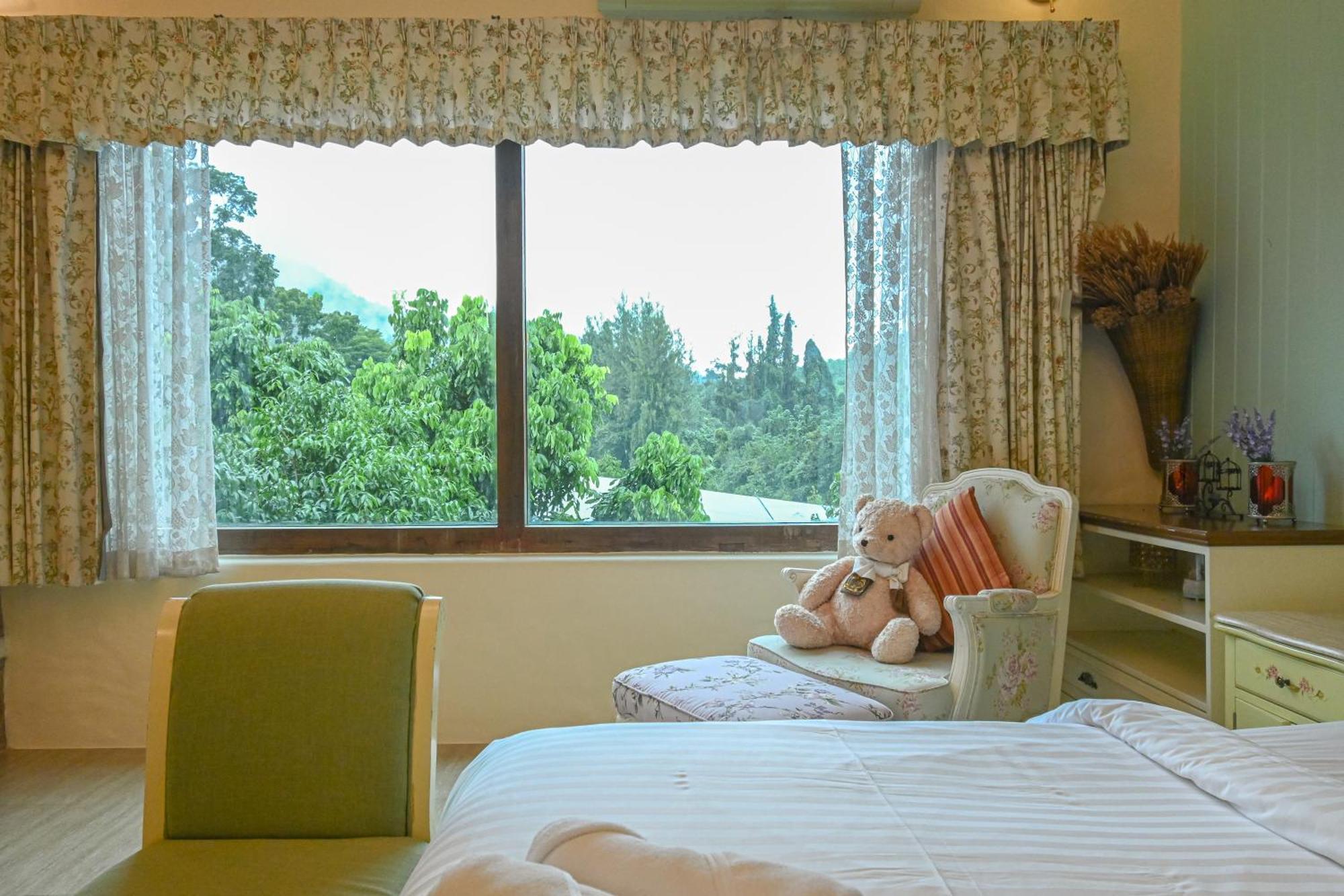 Swiss Valley Hip Resort Suan Phueng Zimmer foto